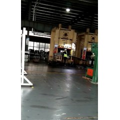 董浜利來(lái)汽車(chē)配件廠(chǎng) 招聘要求：男工18～45！女工40以?xún)?nèi)少量