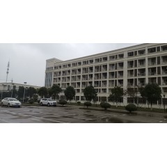 太倉(cāng)中集冷藏物流裝備有限公司   招聘  焊工  普工 男，18-45歲，身高1.65m以上，會(huì)寫字